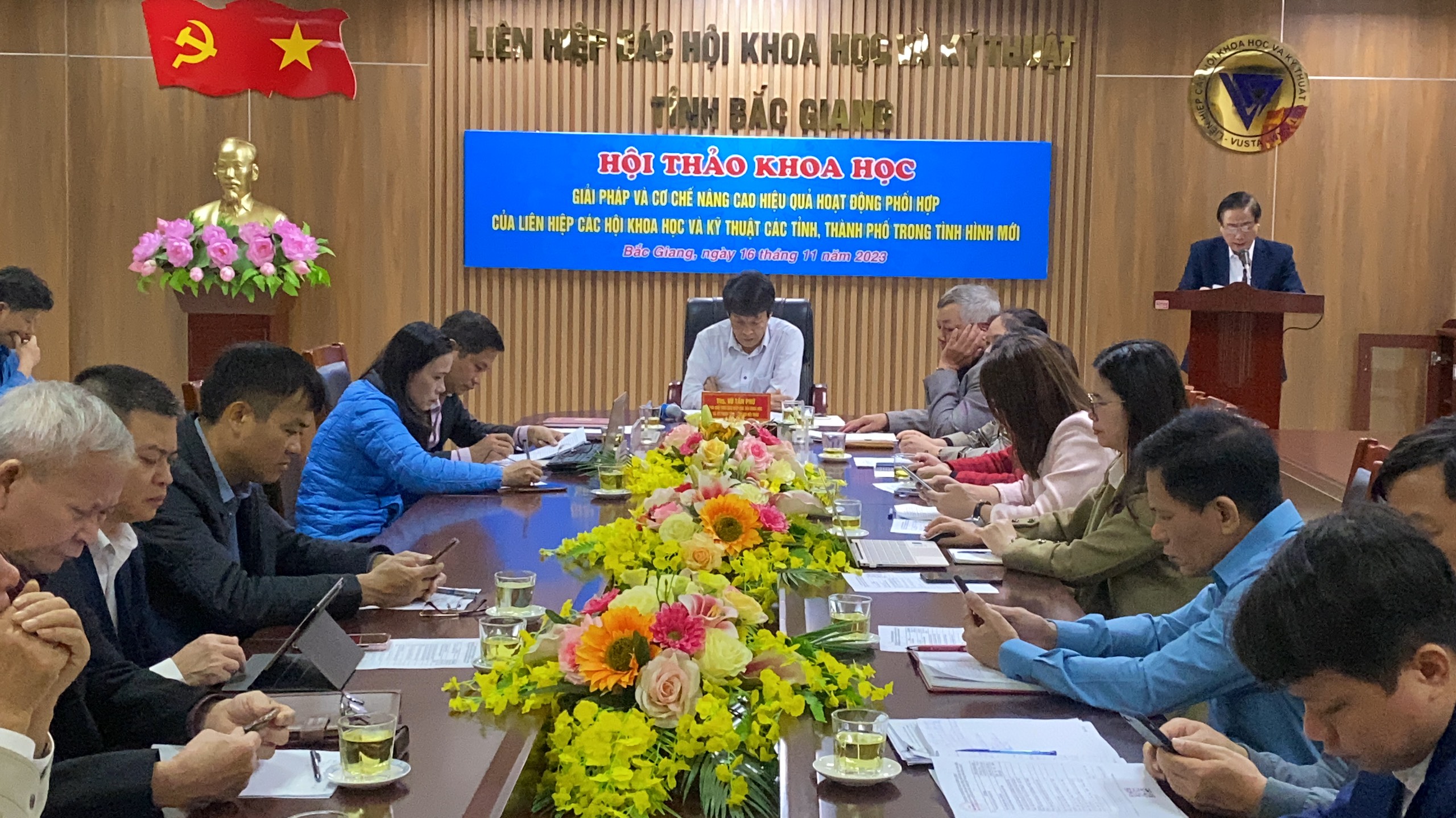 Bắc Giang tổ chức Hội thảo khoa học cấp bộ: “Giải pháp và cơ chế nâng cao hiệu quả hoạt động phối hợp của Liên hiệp các hội Khoa học và Kỹ thuật các tỉnh, thành phố trong tình hình mới”